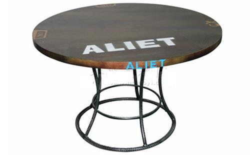 美式鄉(xiāng)村實木餐桌_復(fù)古做舊鐵藝松木餐桌圓桌