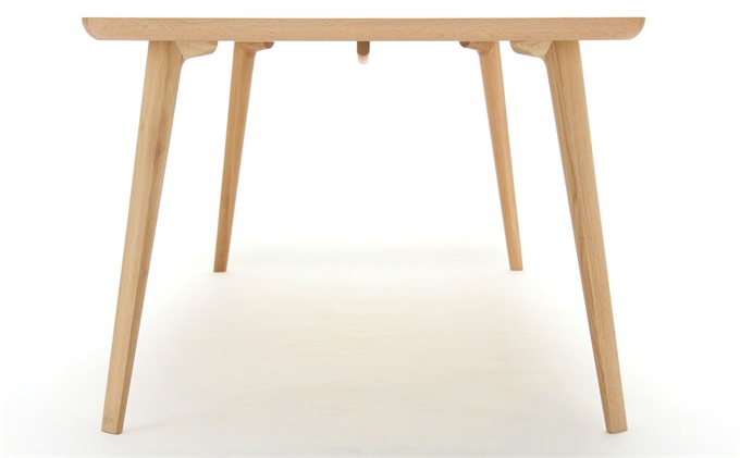 企業(yè)員工食堂餐廳簡約實木餐桌