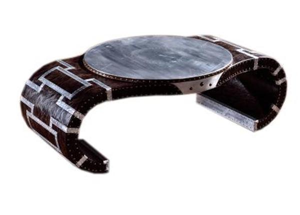 經(jīng)典復(fù)古酒吧個(gè)性懷舊酒吧酒吧桌