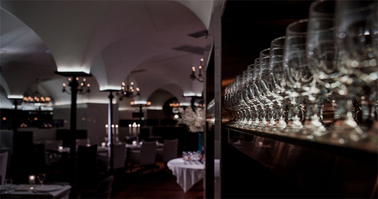 法餐廳空間設計效果圖