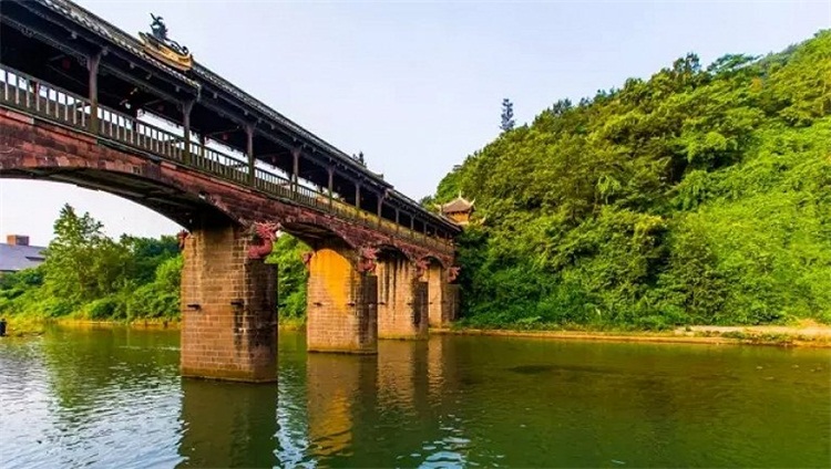 青城山主題酒店空間設計效果圖