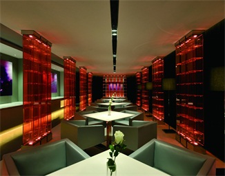 秦皇島時尚個性酒店空間設(shè)計