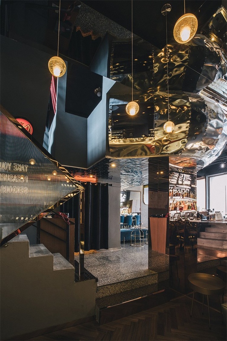 酒吧空間設(shè)計(jì)效果圖